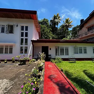 Séjour à la campagne No 06 Veediya Bandara Lane Bahirawakanda, Kandy