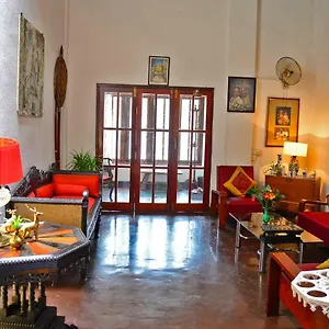Madugalle's Family Homestay